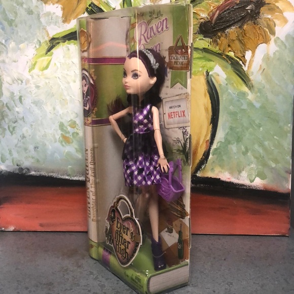 NIB Ever After High Raven Queen Doll - Picture 2 of 10